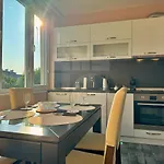 1br Pineview Retreat Apartment Varna