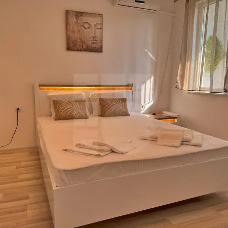 Apartmán 1br Pineview Retreat *