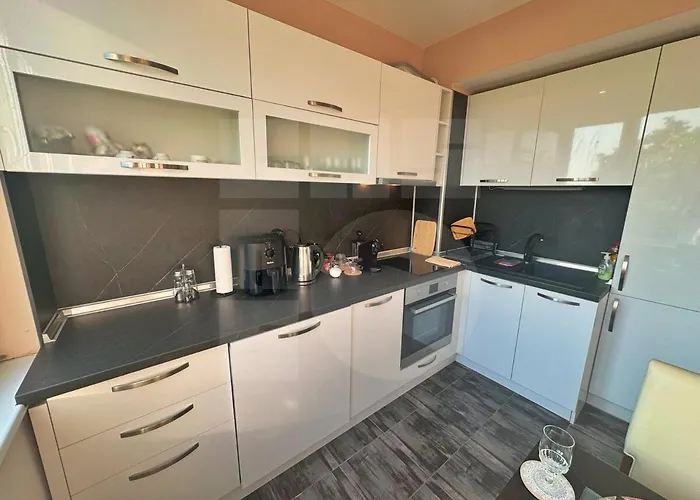 1br Pineview Retreat Apartment Varna